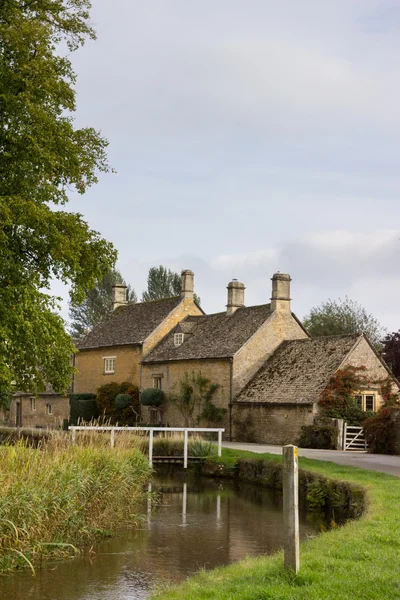 Old houses in Cotswold district of England — Stock Photo, Image