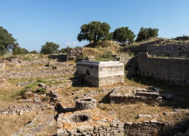 eski binalarda Troya Harabeleri