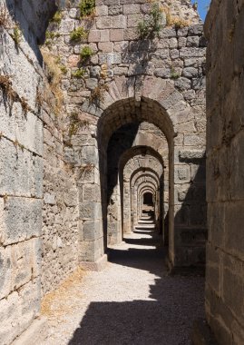Bergama, eski kalıntılar ayrıntılarını