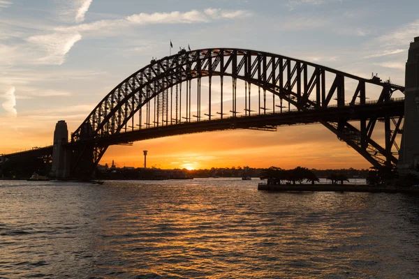 Sydney harbour híd naplementében — Stock Fotó