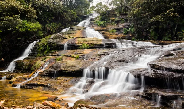 Місті Katoomba потрапляє в Блакитні гори Австралії — стокове фото