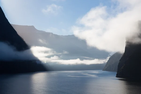 Fiordo de Milford Sound en Nueva Zelanda —  Fotos de Stock