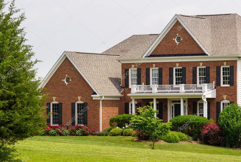 Front of large single US family home