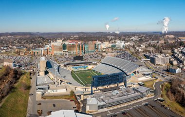 Morgantown 'daki WVU Dağcılarından Milan Puskar Stadyumu