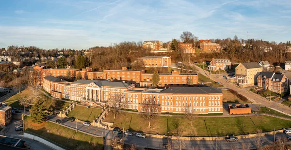 Stalnaker Hall Morgantown'dan Wv West Virginia Üniversitesi — Stok fotoğraf