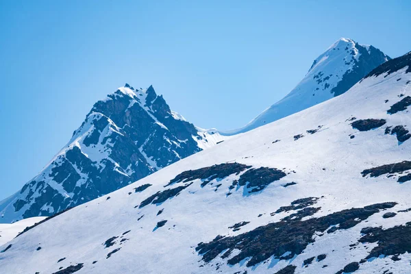 Alaska Valdez Yakınlarındaki Thompson Geçidi Nin Görkemli Dağlarının Manzarası — Stok fotoğraf