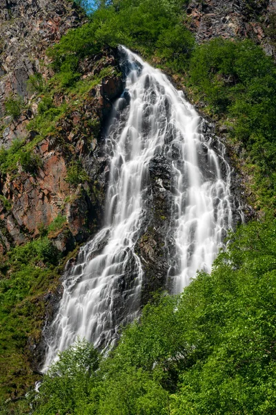 Horsetail Falls Καταρράκτη Κάτω Από Βράχια Του Keystone Canyon Έξω — Φωτογραφία Αρχείου