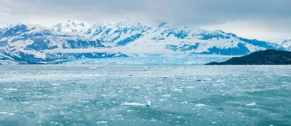 Amplia Vista Del Famoso Glaciar Hubbard Mientras Entra Océano Costa — Foto de Stock