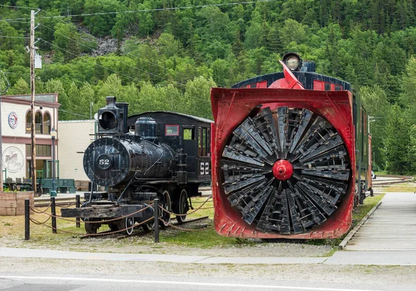 Skagway Ιουνίου 2022 Τουριστική Αμαξοστοιχία Λευκού Περάσματος Και Μονάδα Απομάκρυνσης — Φωτογραφία Αρχείου