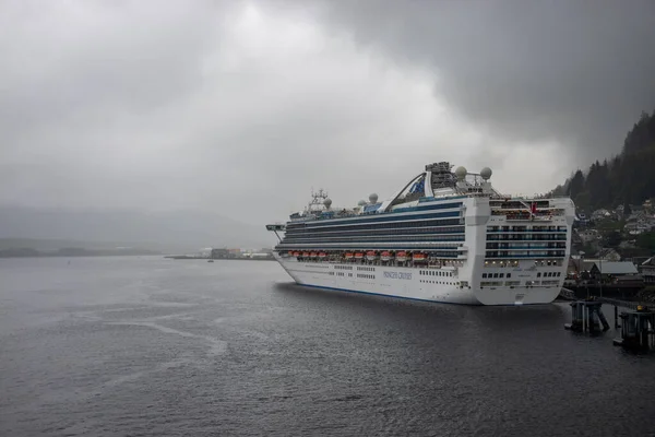 Ketchikan June 2022 Grand Princess Cruise Boat Docked Ketchikan Alaska — Stok fotoğraf