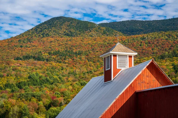 Dach Stodoły Grandview Niedaleko Stowe Vermont Sezonie Jesiennym — Zdjęcie stockowe