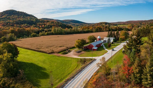 Vue Aérienne Grande Grange Agricole Rouge Bord Route Près Montgomery — Photo