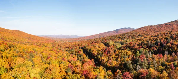 Panorama Aéreo Vale Com Smugglers Notch Férias Estância Esqui Outono — Fotografia de Stock