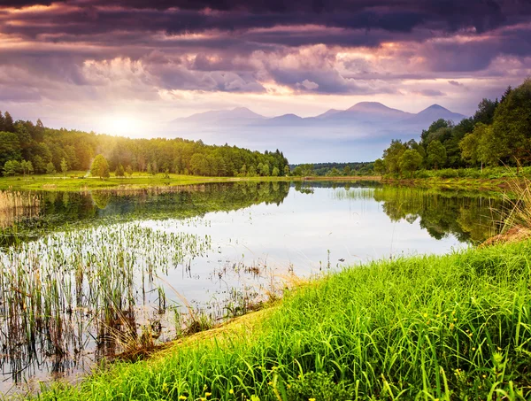 Lake — Stock Photo, Image