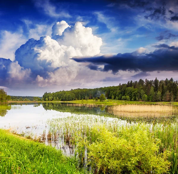 Lago — Fotografia de Stock