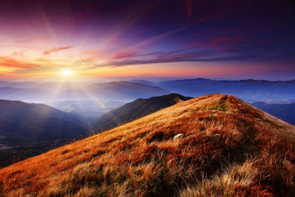 Sunset in the mountains — Stock Photo, Image