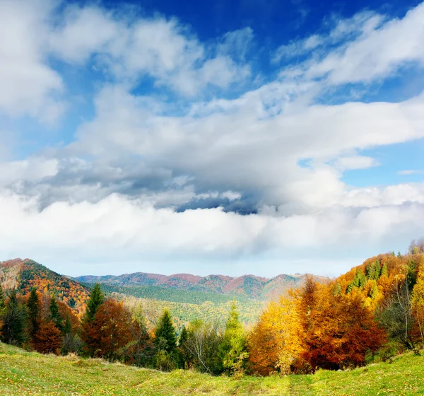 Bergische Herbstlandschaft — Stockfoto