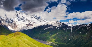 Alp Çayırları