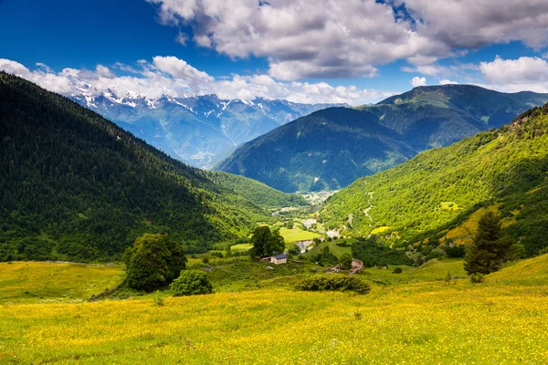 Mountain village — Stock Photo, Image