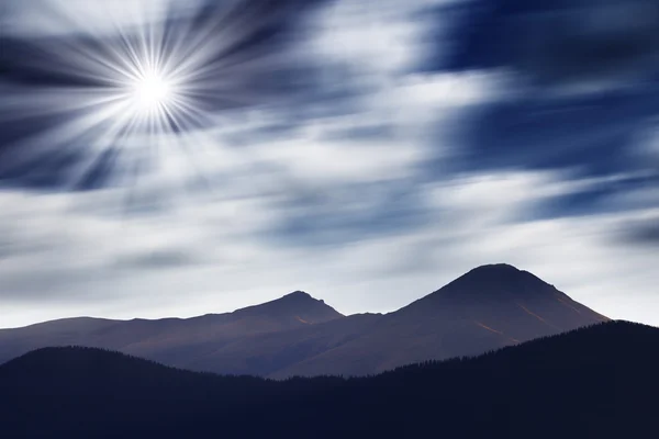 Paesaggio montano — Foto Stock