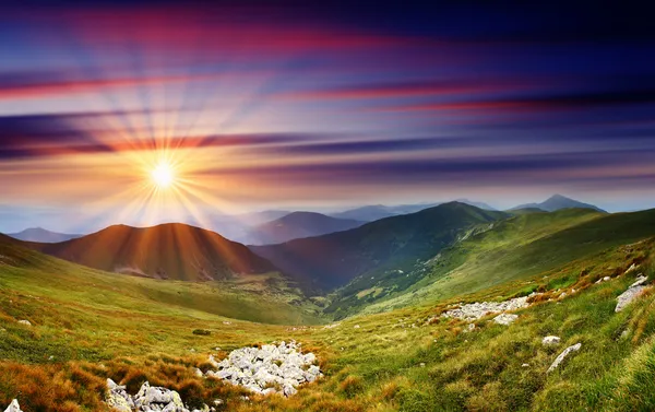 Sunset in the mountains — Stock Photo, Image