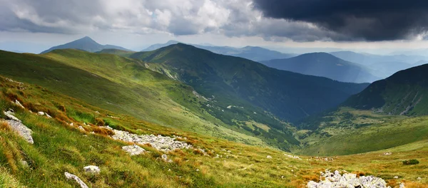 Bergslandskap — Stockfoto