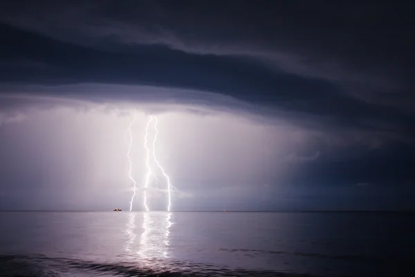 Lightning landscape — Stock Photo, Image