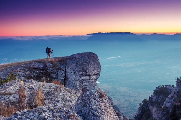 Величний ранковий гірський пейзаж — стокове фото