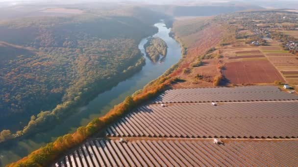 Vista Superior Los Paneles Solares Fotovoltaicos Fuente Electricidad Alternativa Filmado — Vídeos de Stock