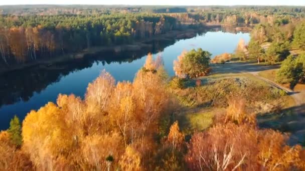 Rano Dron Przelatuje Nad Rezerwatem Nagrane Wideo Drona — Wideo stockowe