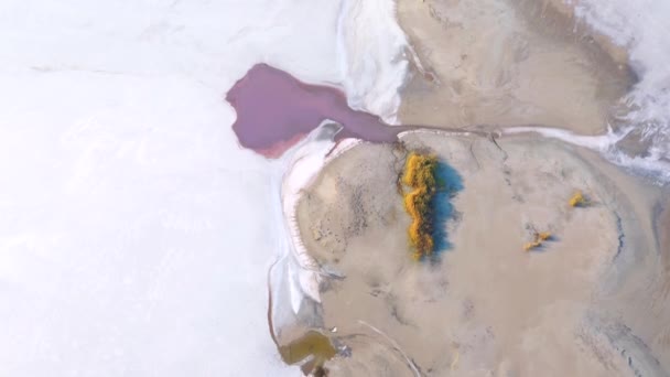 Fantastický Pohled Dronu Slané Bažině Uměleckým Povrchem Natočeno Videu — Stock video