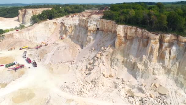 Gran Vista Desde Dron Cantera Basalto Filmado Vídeo — Vídeos de Stock