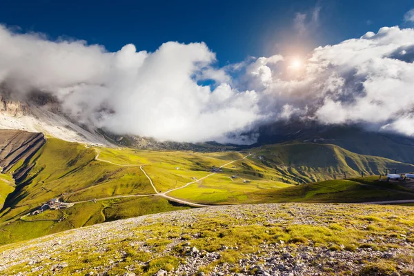 View Foggy Gardena Valley National Park Dolomites Dolomiti Pass Sella — Stock Photo, Image