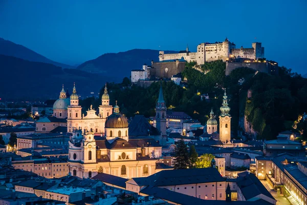 Vistas Desde Parte Superior Una Ciudad Noche Brillando Luz Escena —  Fotos de Stock