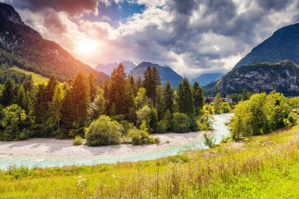 Picturesque View Mountains Glow Sunlight River Green Field Dramatic Unusual — Stock Photo, Image