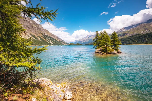 Krásný Výhled Azurové Jezero Silsersee Sils Vrchol Piz Corvatsch Malebná — Stock fotografie