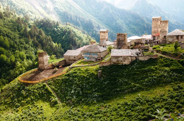 Fantastický Výhled Nejvyšší Pohoří Adishi Malebná Nádherná Scéna Slavná Turistická — Stock fotografie