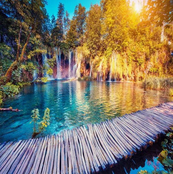 Majestic View Turquoise Water Sunny Beams Location Famous Resort Plitvice — Stock Photo, Image