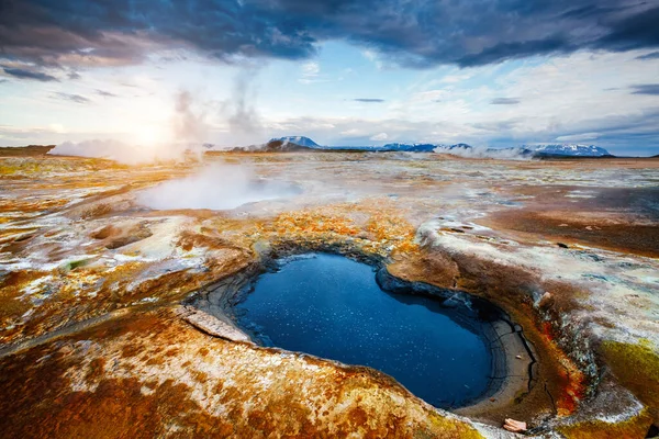 Vista Minosa Área Geotérmica Hverir Hverarond Atracção Turística Popular Cena — Fotografia de Stock