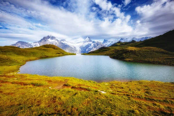 Panorama Von Schreckhorn Und Wetterhorn Oberhalb Des Bachalpsees Dramatische Und — Stockfoto