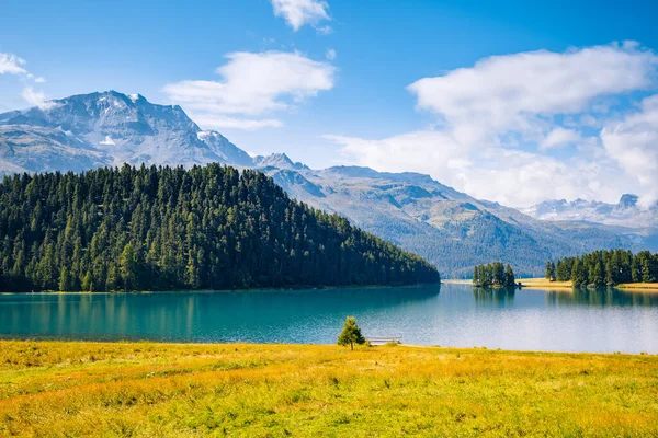 Krásný Výhled Azurový Rybník Champfer Alpském Údolí Oblíbená Turistická Atrakce — Stock fotografie