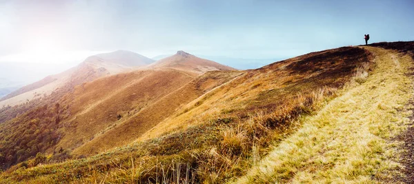 Majestic Yellow Hills Glowing Sunlight Day Dramatic Scene Picturesque Picture — Stock Photo, Image