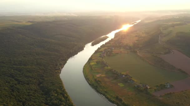 Panoramisch Uitzicht Vanaf Een Drone Meander Van Rivier Dnjestr Gefilmd — Stockvideo