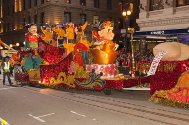 Çin yeni yılı geçit mahallesinde