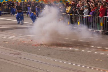 Çin yeni yılı geçit mahallesinde