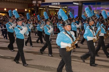 Çin yeni yılı geçit mahallesinde