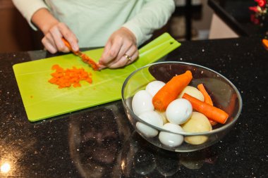Lehçe sebze salatası