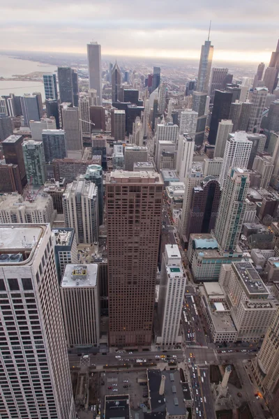 ハンコック タワーからのシカゴのスカイライン — ストック写真
