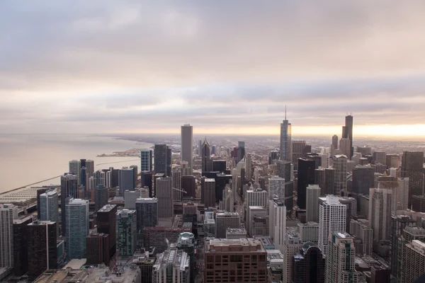 Чикагский горизонт с башни Хэнкок — стоковое фото