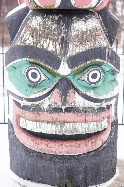 Kwagulth Totem Pole — Stock Photo, Image